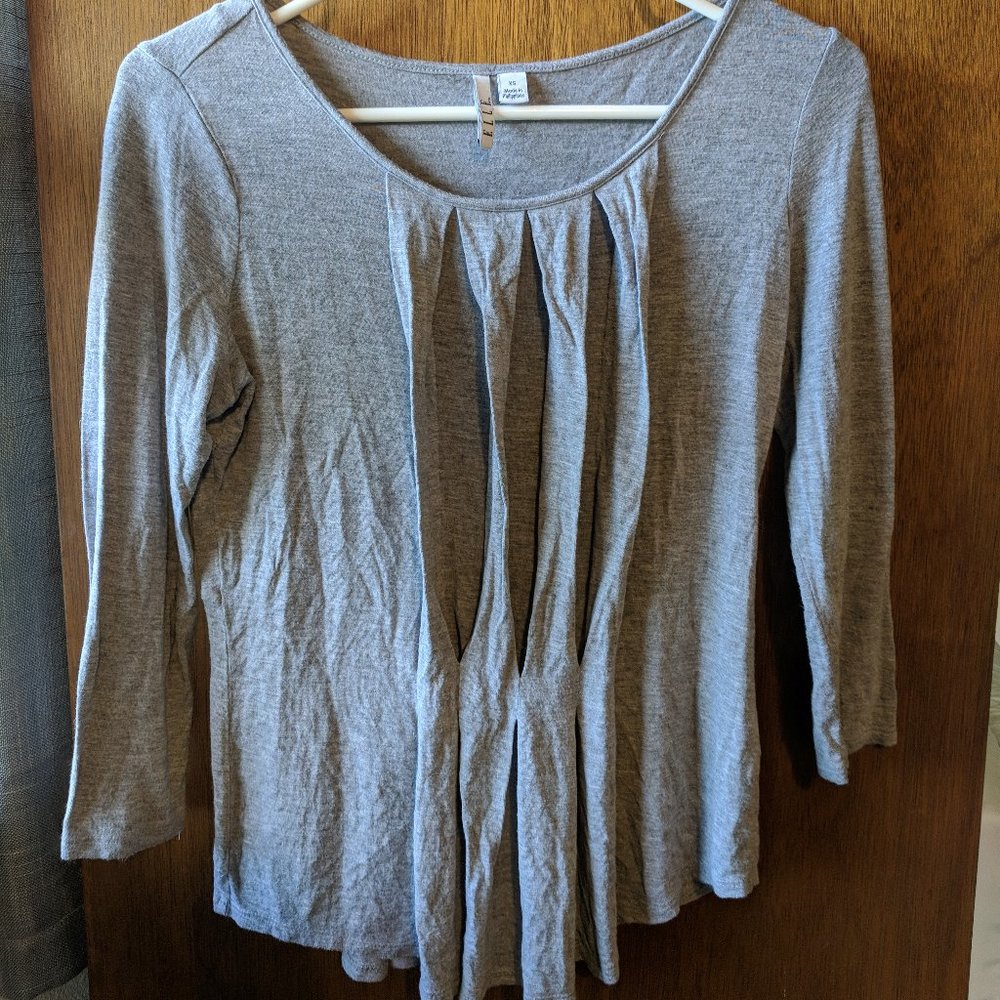Gray 3/4 Length Shirt
